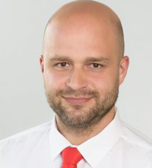 Michal Komora kia