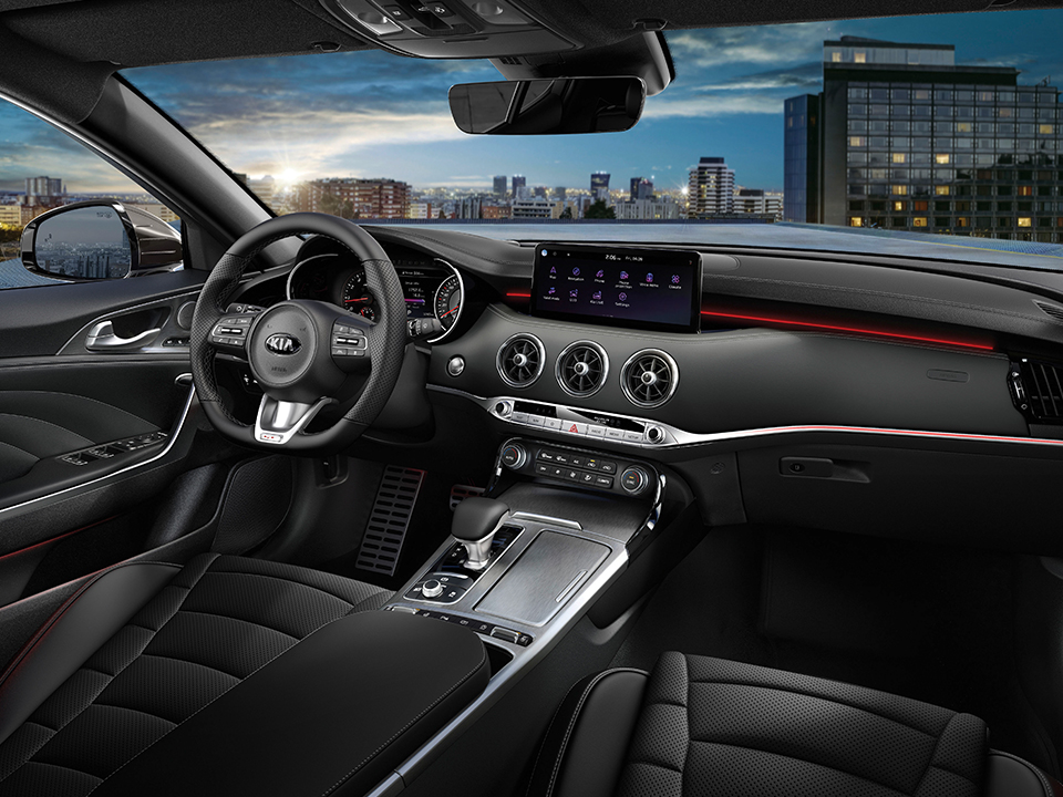 Kia Stinger interiér